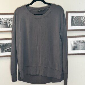 Athleta Gray Long Sleeve Pullover Sweatshirt